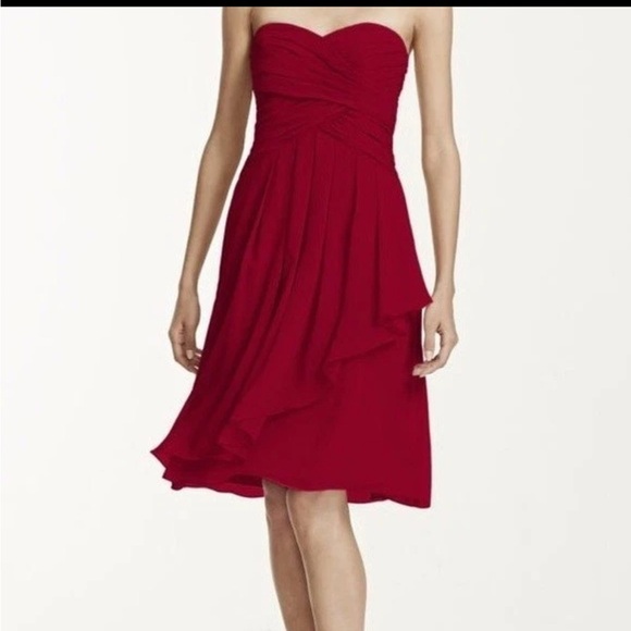 David's Bridal Short Strapless Crinkle Chiffon Dress-Apple Red Sz 8 - Picture 2 of 6